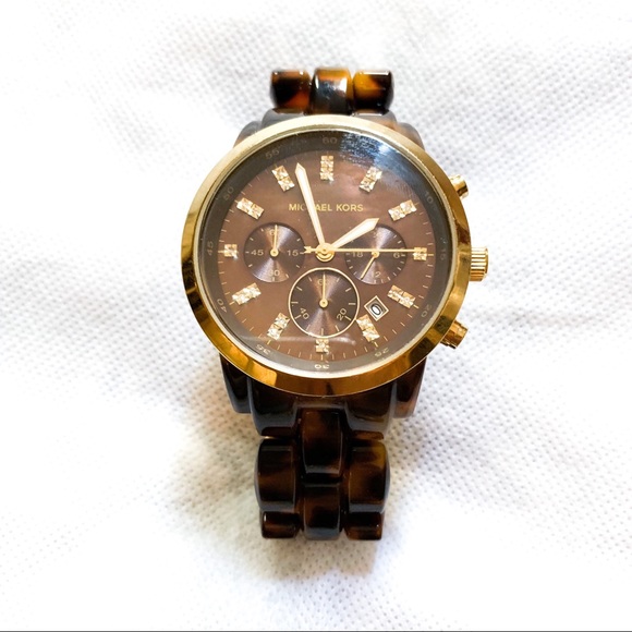 Michael Kors Tortoise Watch - Picture 2 of 3